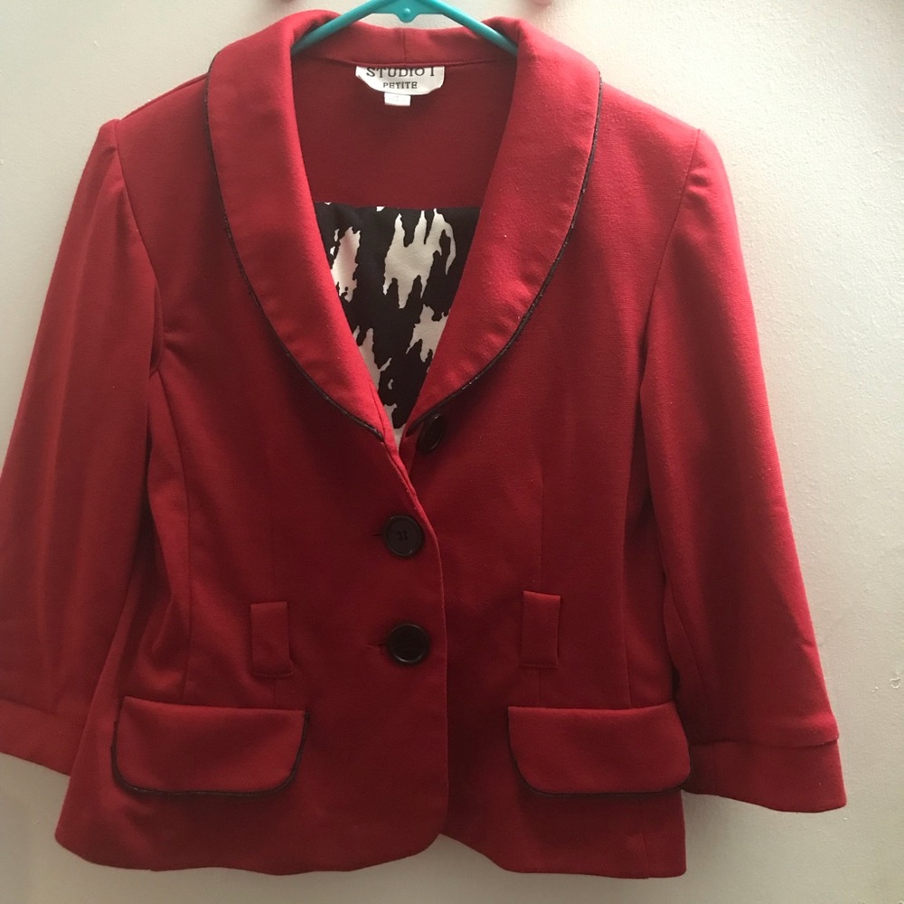 Beautiful “Studio I” two piece outfit